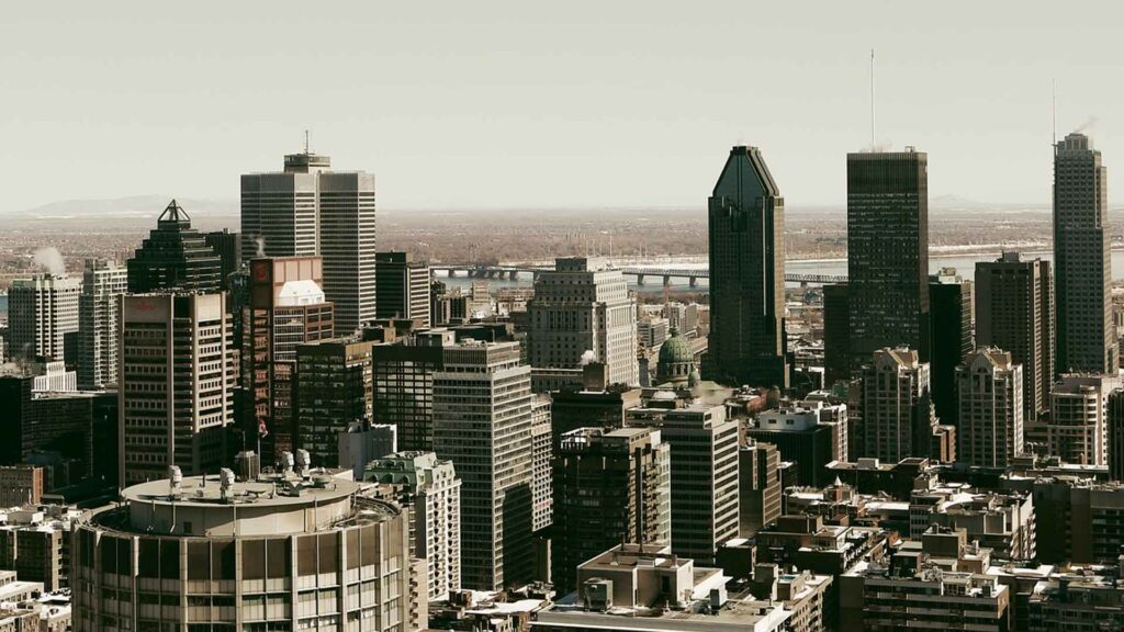 Ciudad de Montréal asesoramiento legal para migrantes dextino